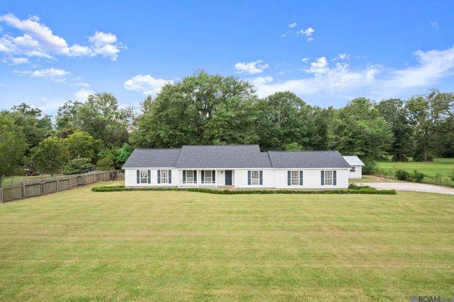 22977 Treakle Ln, Zachary, LA 70791