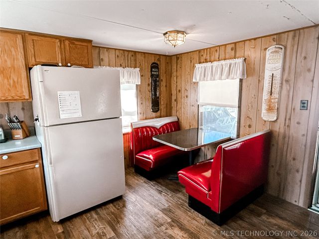 676 N Elm Street, Eufaula, OK 74432