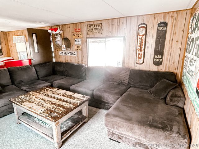 676 N Elm Street, Eufaula, OK 74432