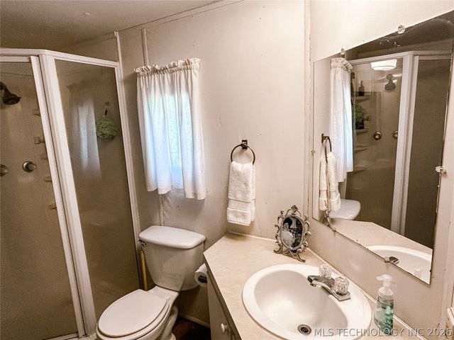 676 N Elm Street, Eufaula, OK 74432