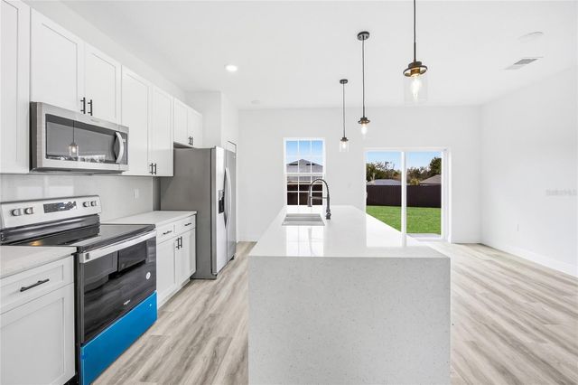 3324 SW 137TH LOOP, Ocala, FL 34473