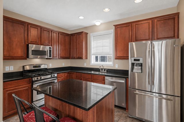 15587 Crab Apple Lane, Eden Prairie, MN 55347