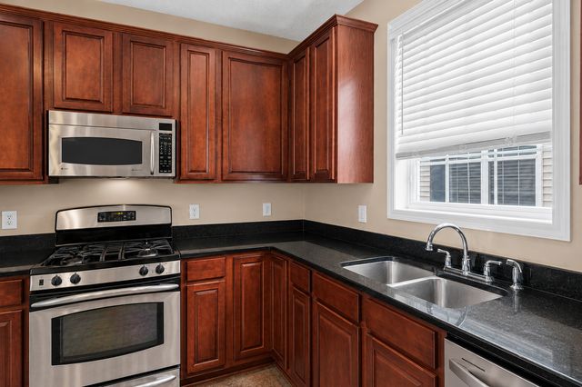15587 Crab Apple Lane, Eden Prairie, MN 55347