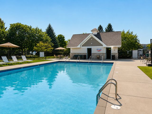 15587 Crab Apple Lane, Eden Prairie, MN 55347