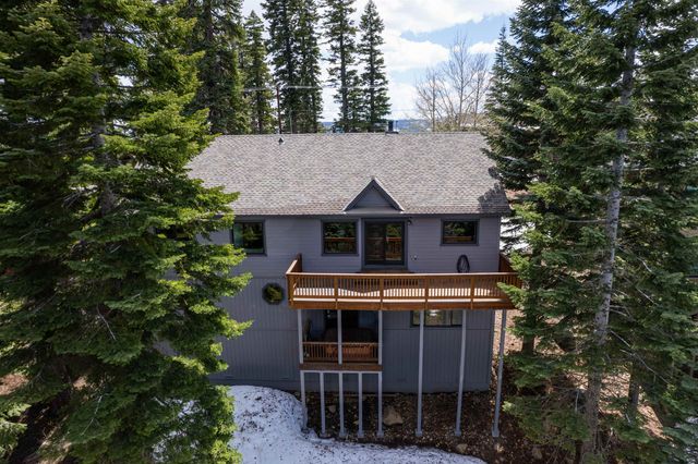 12185 Skislope Way, Truckee, CA 96161