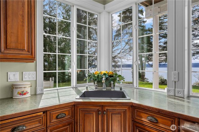 4200 S Camano Drive, Camano Island, WA 98282