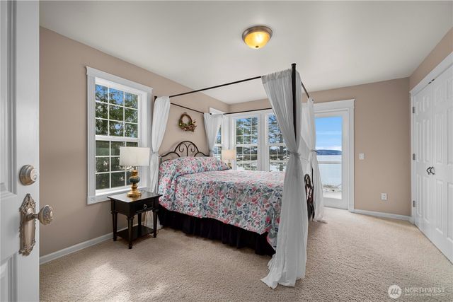 4200 S Camano Drive, Camano Island, WA 98282