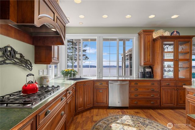 4200 S Camano Drive, Camano Island, WA 98282