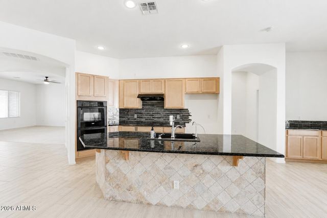 26703 N 19TH Drive, Phoenix, AZ 85085