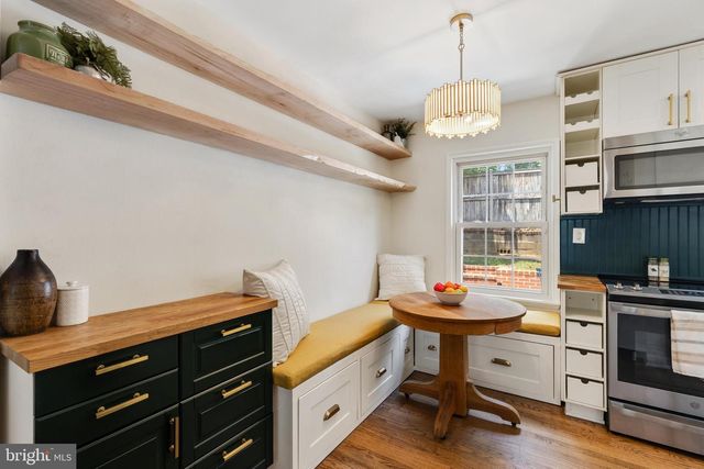 2207 6TH ST S, Arlington, VA 22204