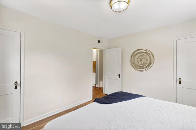 2207 6TH ST S, Arlington, VA 22204