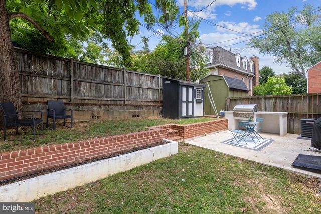 2207 6TH ST S, Arlington, VA 22204