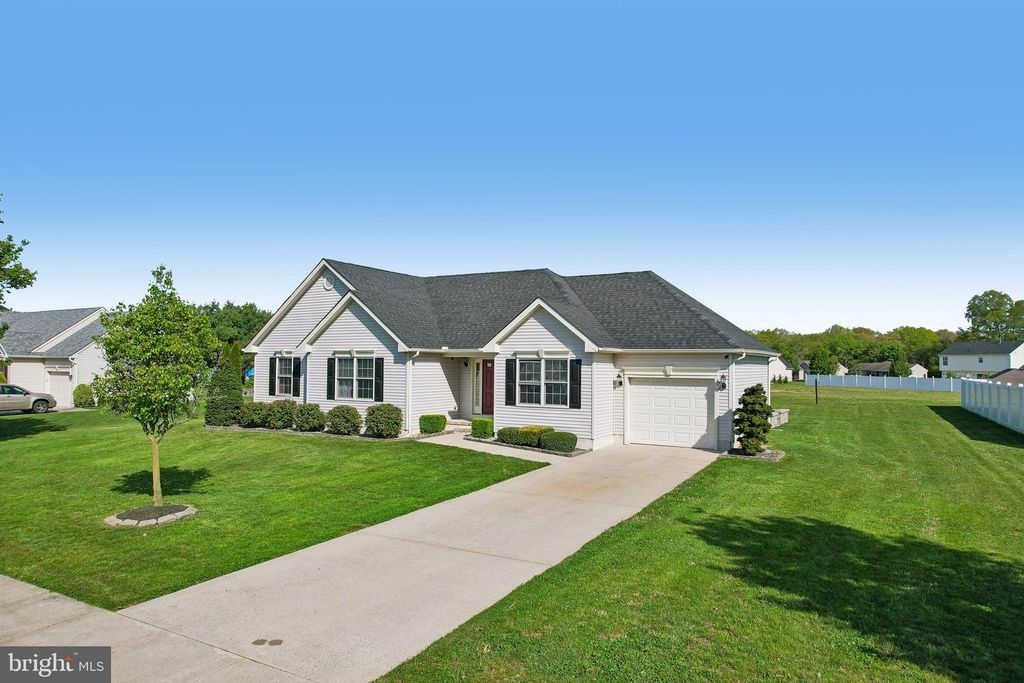 2454 BELLA ROSA CT, Vineland, NJ 08361