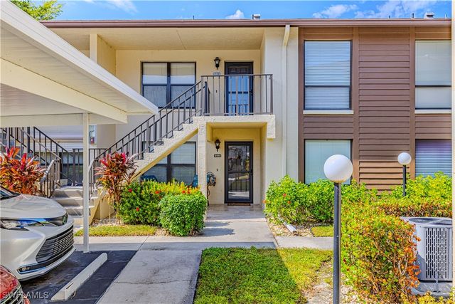 4360 Chantelle DR G202, Naples, FL 34112