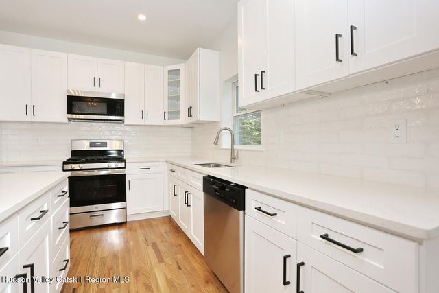 350 N Ohioville Road, New Paltz, NY 12561