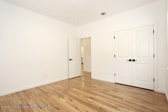 350 N Ohioville Road, New Paltz, NY 12561