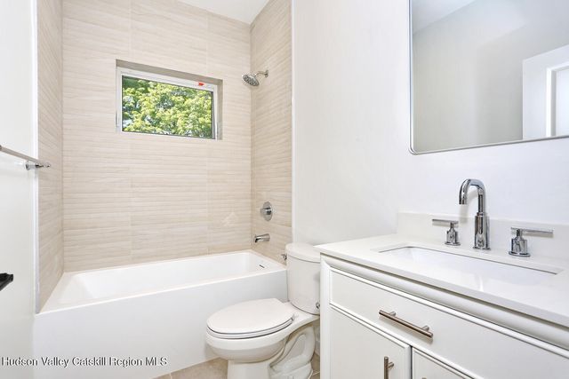 350 N Ohioville Road, New Paltz, NY 12561