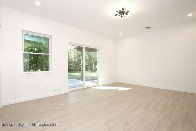 350 N Ohioville Road, New Paltz, NY 12561