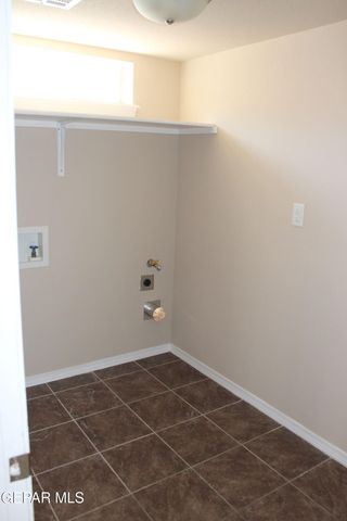 1458 SENDA DEL SOL Lane, El Paso, TX 79911