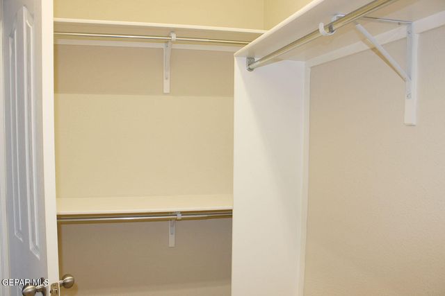 1458 SENDA DEL SOL Lane, El Paso, TX 79911