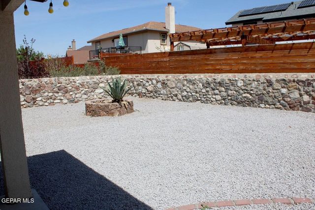 1458 SENDA DEL SOL Lane, El Paso, TX 79911