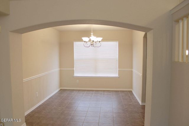 1458 SENDA DEL SOL Lane, El Paso, TX 79911