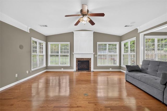 581 Kyle Trace Court, Sugar Hill, GA 30518