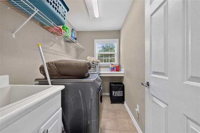 581 Kyle Trace Court, Sugar Hill, GA 30518