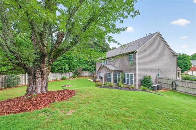581 Kyle Trace Court, Sugar Hill, GA 30518