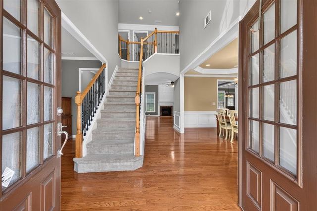 581 Kyle Trace Court, Sugar Hill, GA 30518