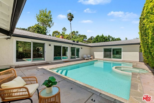 10837 Alta View Drive, Los Angeles, CA 91604