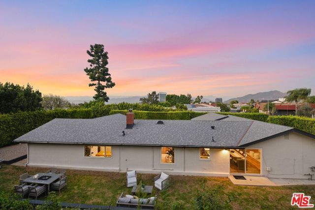 10837 Alta View Drive, Los Angeles, CA 91604