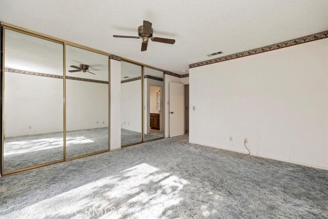 1825 Flame Tree Way, Hemet, CA 92545