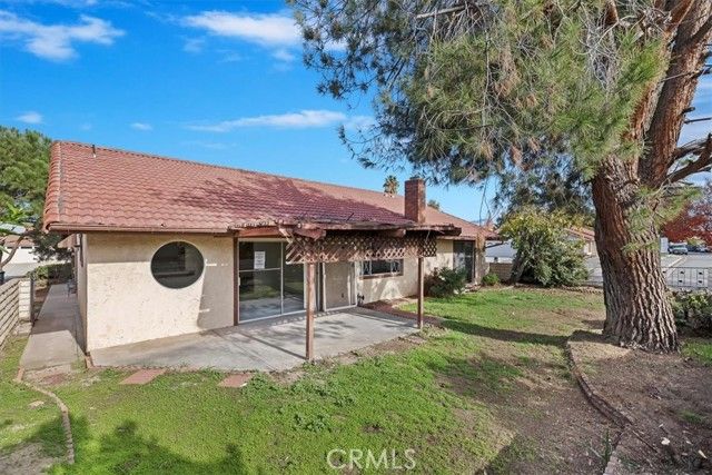 1825 Flame Tree Way, Hemet, CA 92545