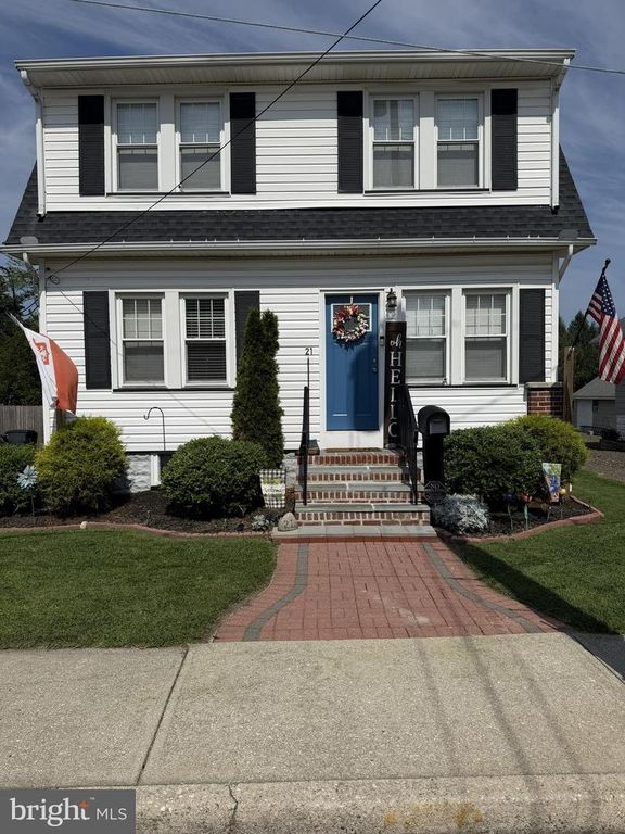 21 CHURCH ST, Pennsville, NJ 08070
