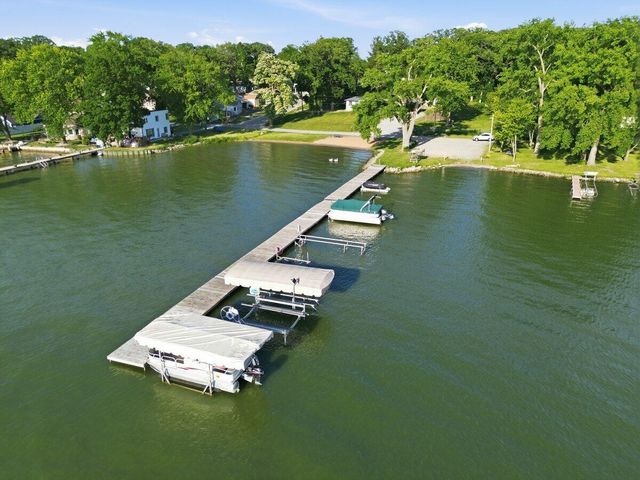 7306 W 143rd Place, Cedar Lake, IN 46303