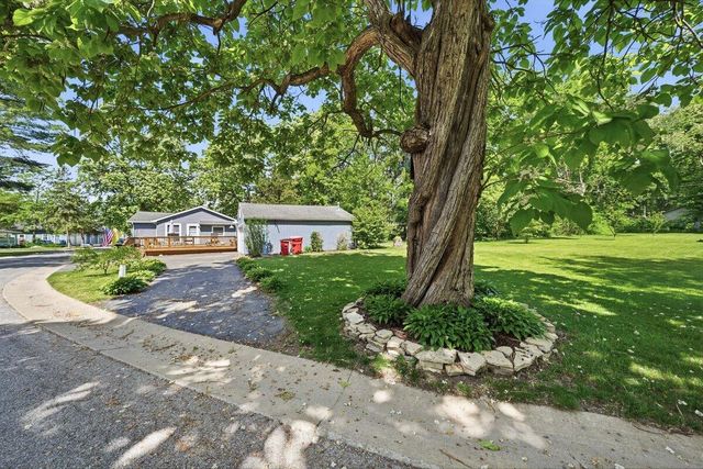 7306 W 143rd Place, Cedar Lake, IN 46303