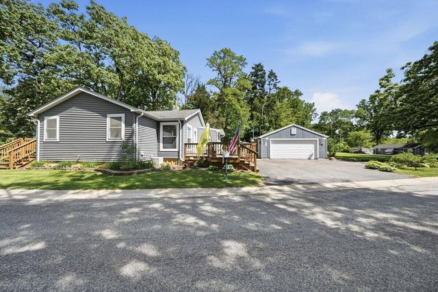 7306 W 143rd Place, Cedar Lake, IN 46303