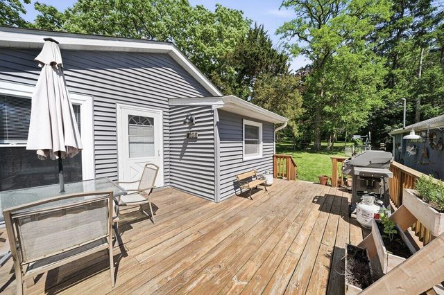 7306 W 143rd Place, Cedar Lake, IN 46303