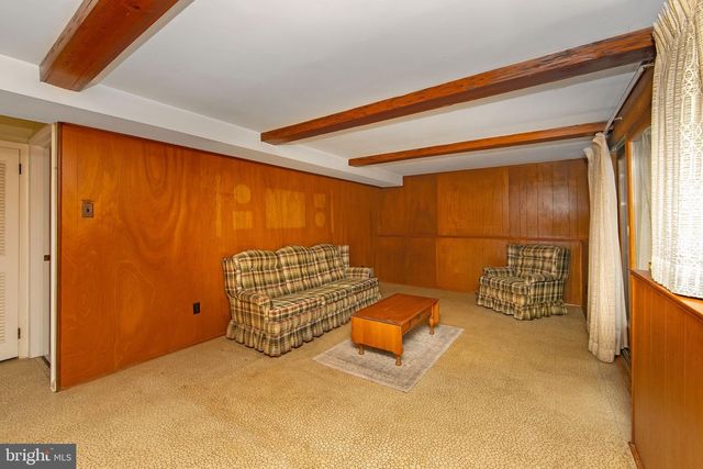 408 WINDSOR DR, Cherry Hill, NJ 08002