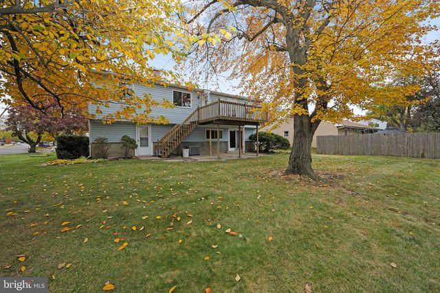 408 WINDSOR DR, Cherry Hill, NJ 08002