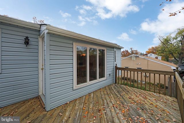 408 WINDSOR DR, Cherry Hill, NJ 08002