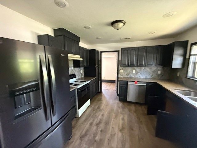 707 S Parrott Drive, Huntsville, AR 72740