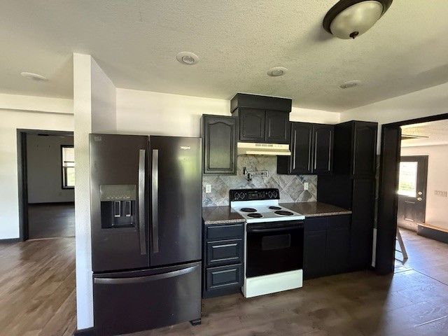 707 S Parrott Drive, Huntsville, AR 72740