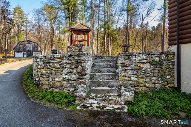 222-224 West Cornwall Road, Sharon, CT 06069