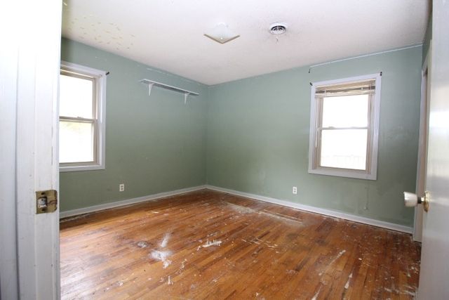 2288 Old Ashland City Rd, Clarksville, TN 37043