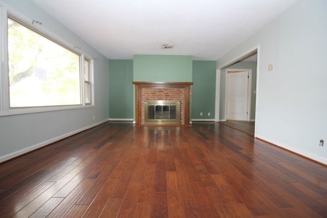 2288 Old Ashland City Rd, Clarksville, TN 37043