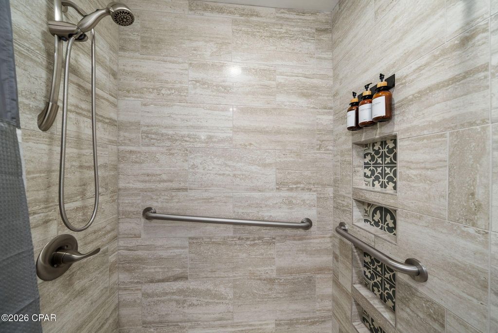 Image 21 of property listing at 17614 Front Beach Road 2B, Panama City Beach, FL 32413