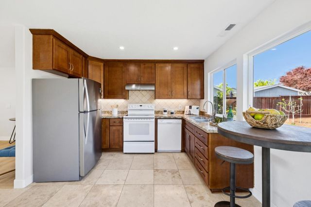 2877 Bellini Court, San Jose, CA 95132