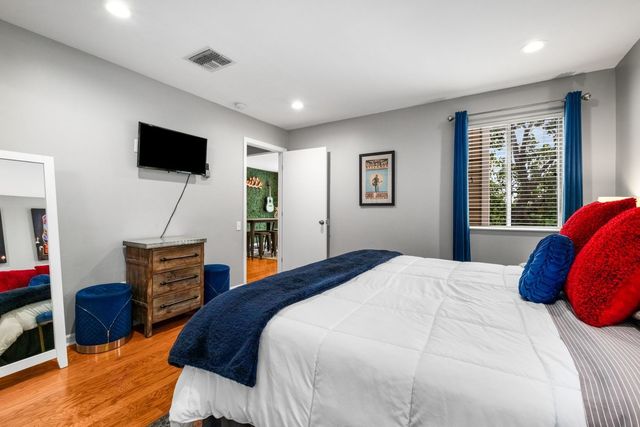 964 1st Ave, N, Nashville, TN 37201